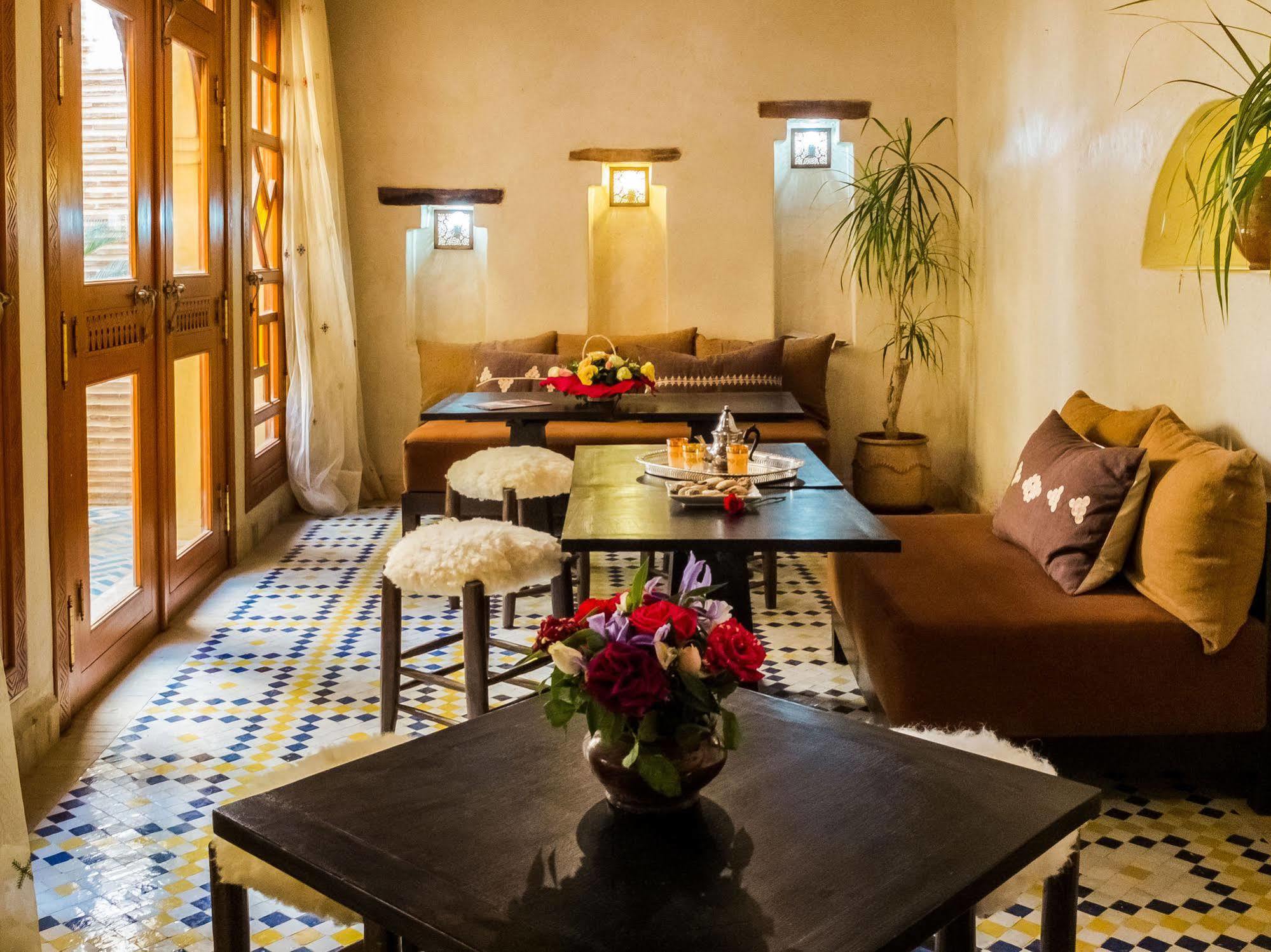 Riad Tigmi Kenza Tiznit Exterior photo